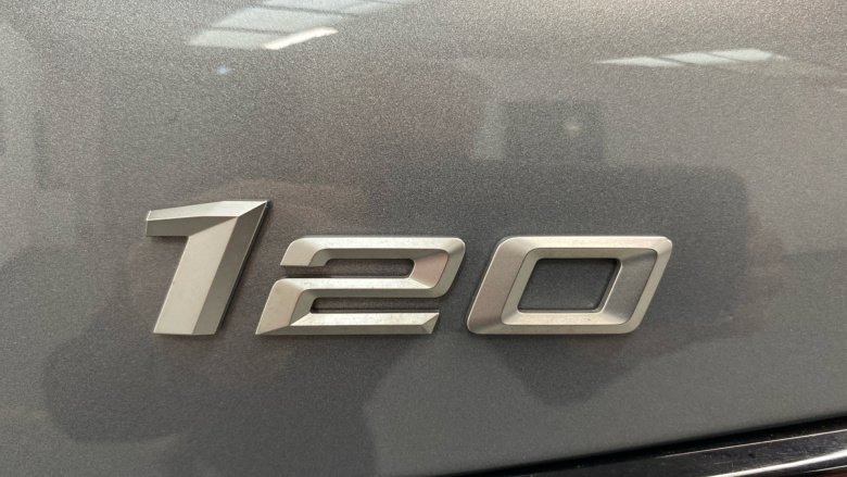 BMW 1 Series 120 Sport 5dr Step Auto Petrol Hatchback